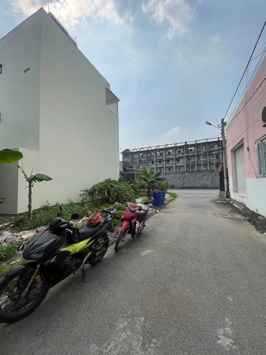 Bán đất 54m2 tại Đường Số 9, Hiệp Bình Phước, Thủ Đức, 5,2 tỷ Bán đất 54m2 tại Đường Số 9, Hiệp Bình Phước, Thủ Đức, 5,2 tỷ