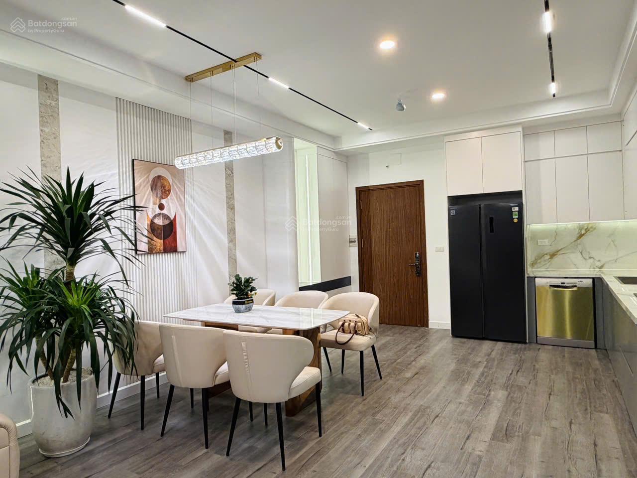 Tôi chính chủ cho thuê căn hộ 3PN Iris Garden - 30 Trần Hữu Dực giá 18tr