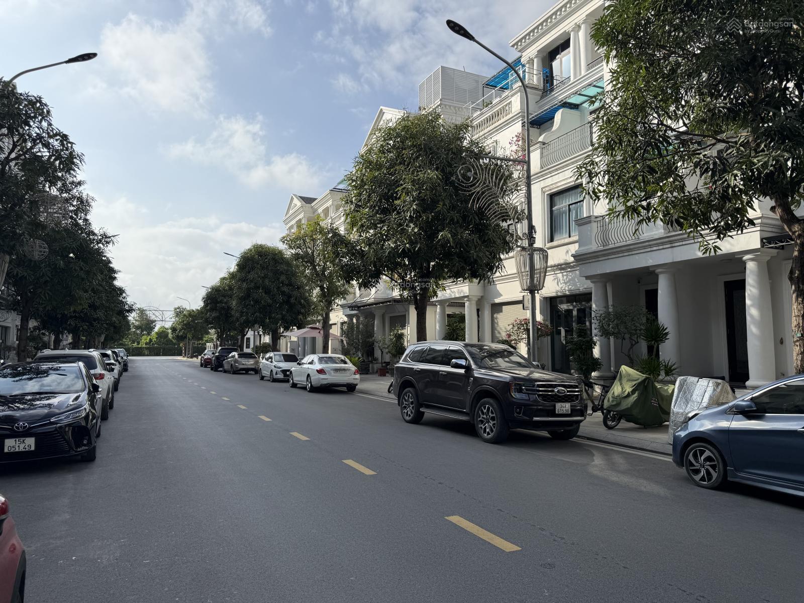 Mặt đường Hải Đăng 105m2 căn duy nhất. Vị trí cực đẹp. Đường 20m. 5 làn xe