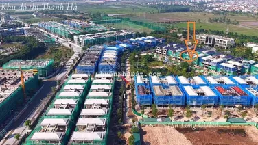 Bán biệt thự 300m2, hướng Đông Nam, trước mặt là công viên cây xanh