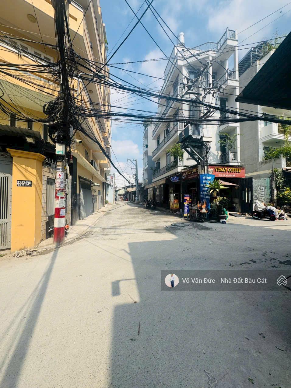 Nhỉnh 100tr/m2 - giảm 2 tỷ - bán nhanh siêu phẩm 2 mặt hẻm 8m đường Âu Cơ - Tân Bình. DT 7.5x20m