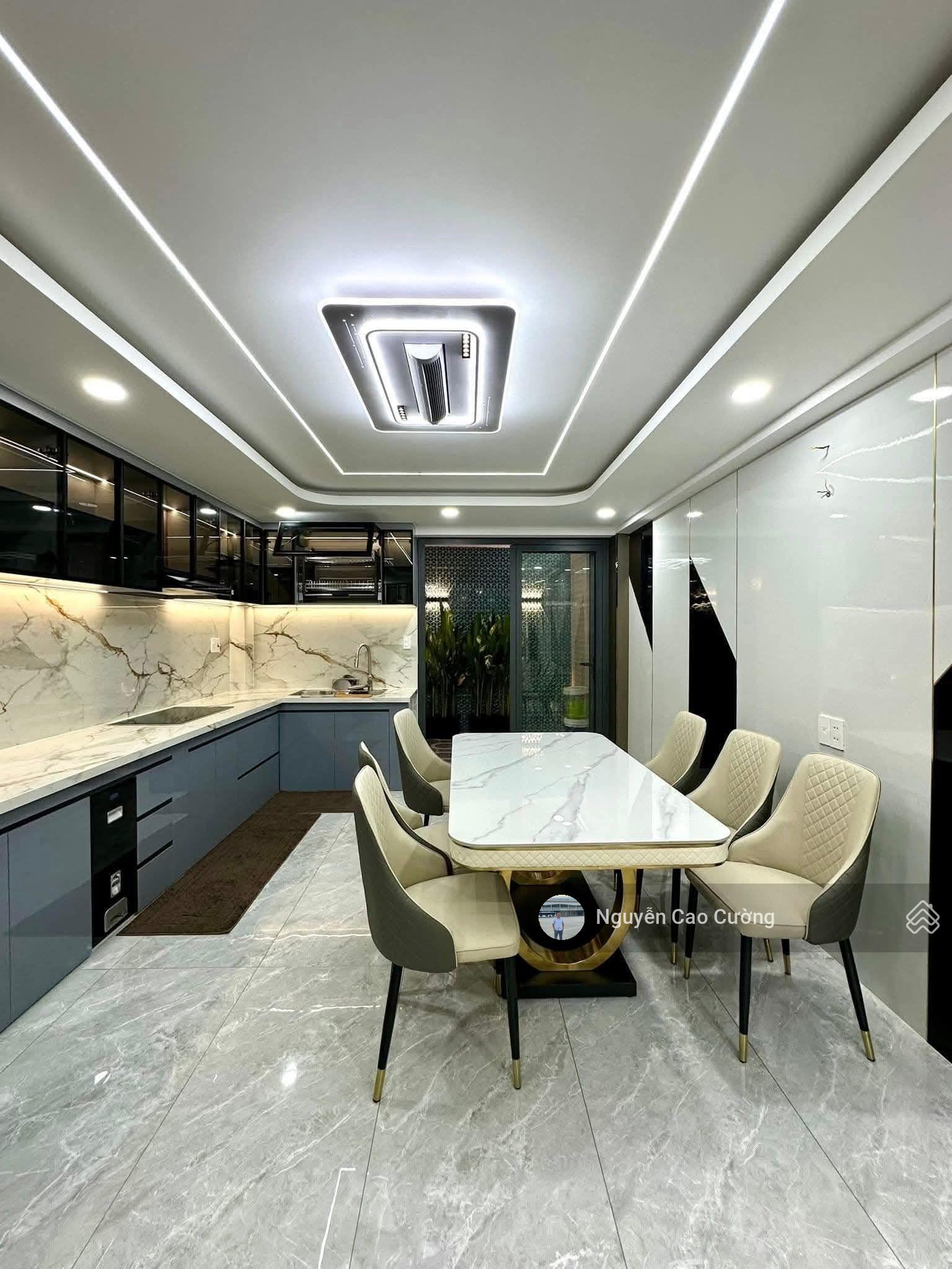 Siêu phẩm nhà đẹp 4x22m 1 lửng 3 lầu 1/ ngắn 20m ra đường Nguyễn Thị Kiểu, gần tiểu học Lê Văn Thọ
