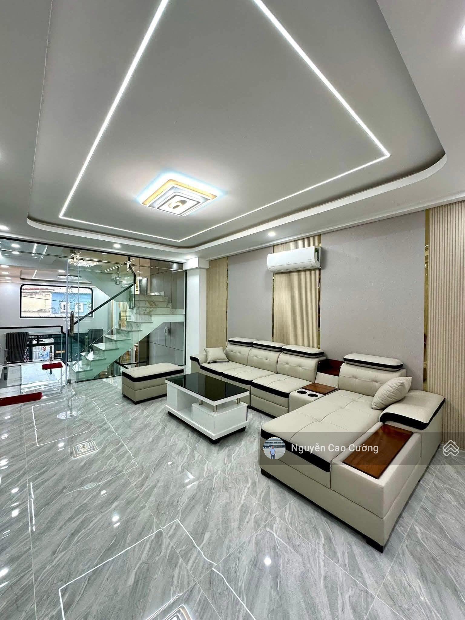 Siêu phẩm nhà đẹp 4x22m 1 lửng 3 lầu 1/ ngắn 20m ra đường Nguyễn Thị Kiểu, gần tiểu học Lê Văn Thọ