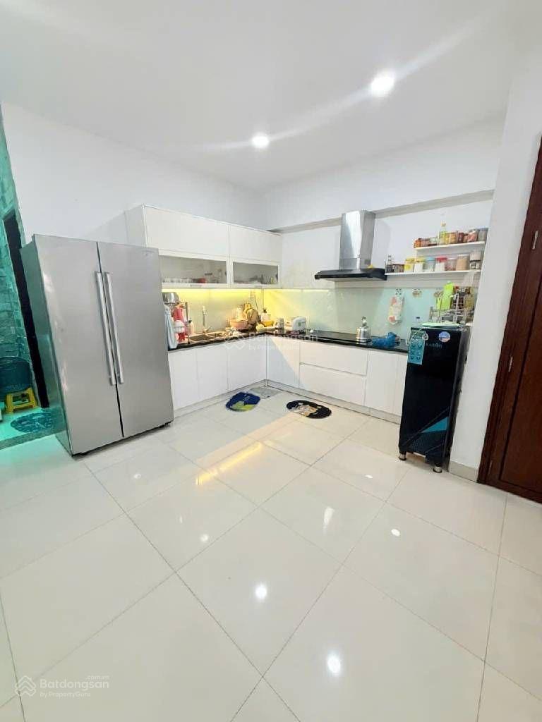 LÂM VĂN BỀN Q7, XE HƠI ĐỖ CỬA, NGANG ĐẸP 4.9x16M, 78M2, HẺM XE HƠI THÔNG, NGAY KHU CƯ XÁ NGÂN HÀNG