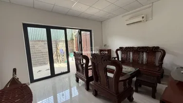 Chủ đi định cư cần bán gấp nhà 2 tầng 125m2 cộng thêm nhà xưởng hơn 400m2. Giá chỉ 15 tr/1 m2