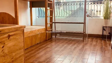 Bán nhà phân lô ngõ 261 Trần Quốc Hoàn, Cầu Giấy. DT 40m2 x 5 tầng, MT 3.5m.Giá: 18.5 tỷ.0983 237 ***