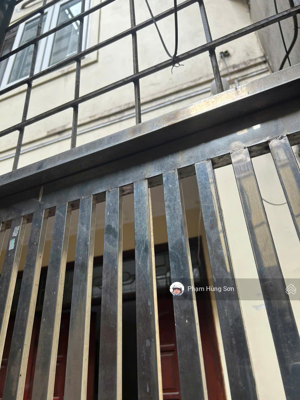 Bán nhà riêng phố Bạch Mai - ngõ siêu nông, nhà đẹp, 6,3 tỷ, 41m2, 2PN, 3WC, giá tốt Bán nhà riêng phố Bạch Mai - ngõ siêu nông, nhà đẹp, 6,3 tỷ, 41m2, 2PN, 3WC, giá tốt