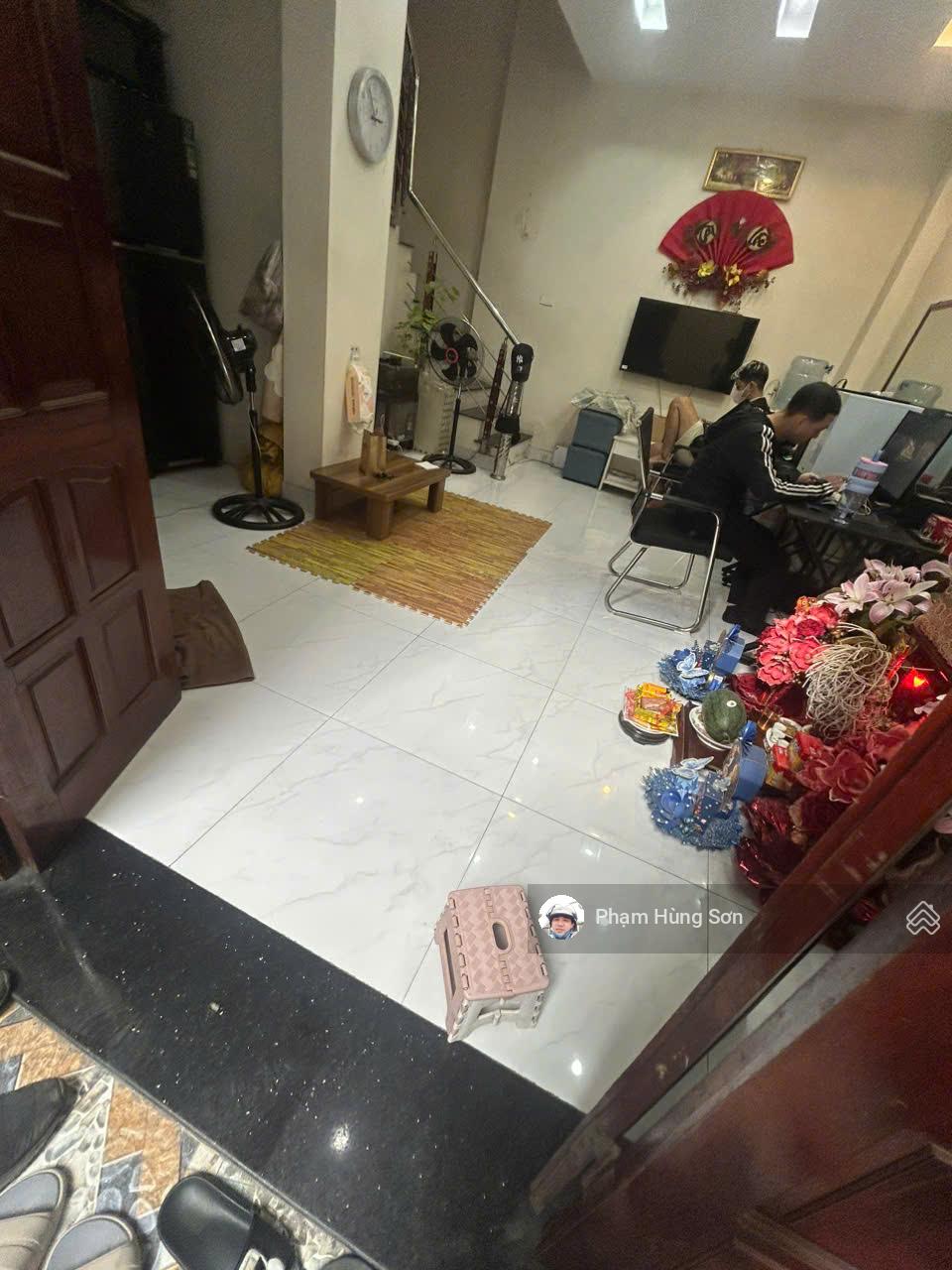 Bán nhà riêng phố Bạch Mai - ngõ siêu nông, nhà đẹp, 6,3 tỷ, 41m2, 2PN, 3WC, giá tốt Bán nhà riêng phố Bạch Mai - ngõ siêu nông, nhà đẹp, 6,3 tỷ, 41m2, 2PN, 3WC, giá tốt