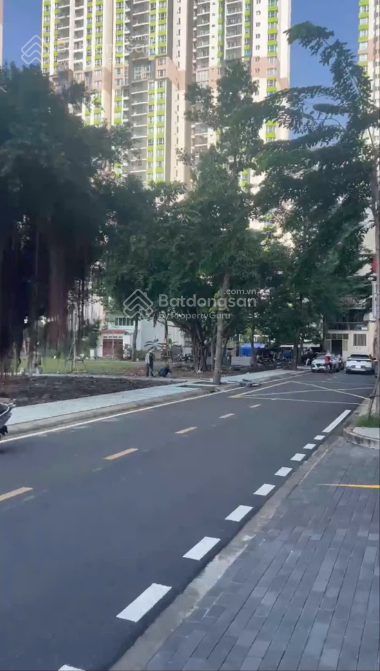 Bán cặp đất nhà phố Huy Hoàng Thạnh Mỹ Lợi, 10x20m,giá chỉ 252tr/m2, đối diện công viên.