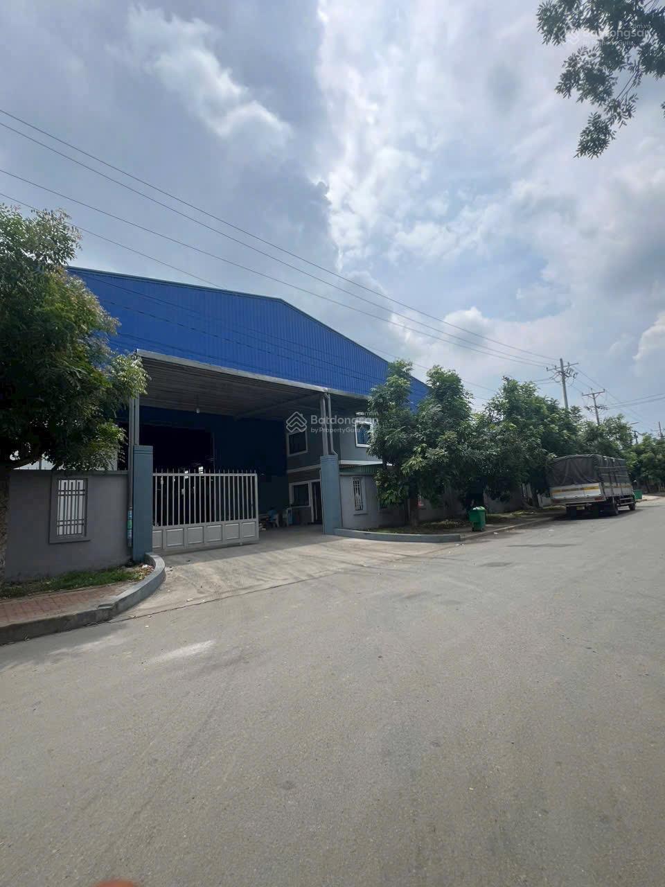 Bán xưởng 5000m. Khu công nghiệp Tân Đức. Đức Hoà. Long An