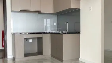 Duy nhất căn nhà trống mới 100% cho thuê 2PN - 2WC, giá 10.5tr/th có rèm, vào ở ngay, LH 0906 244 ***
