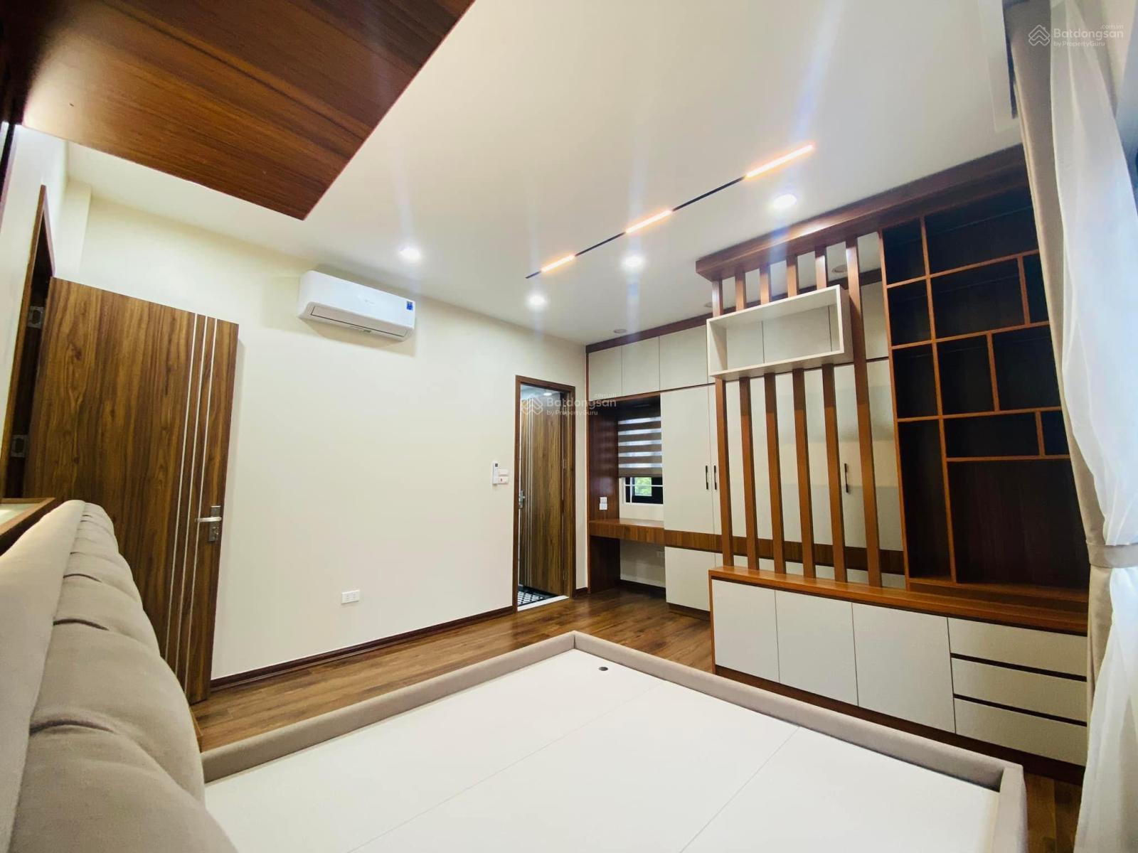 Văn Cao, ngõ ô tô, gần ngay phố, ngõ thông, nhà đẹp, ở ngay, 2 thoáng, full đồ 41m2x5T