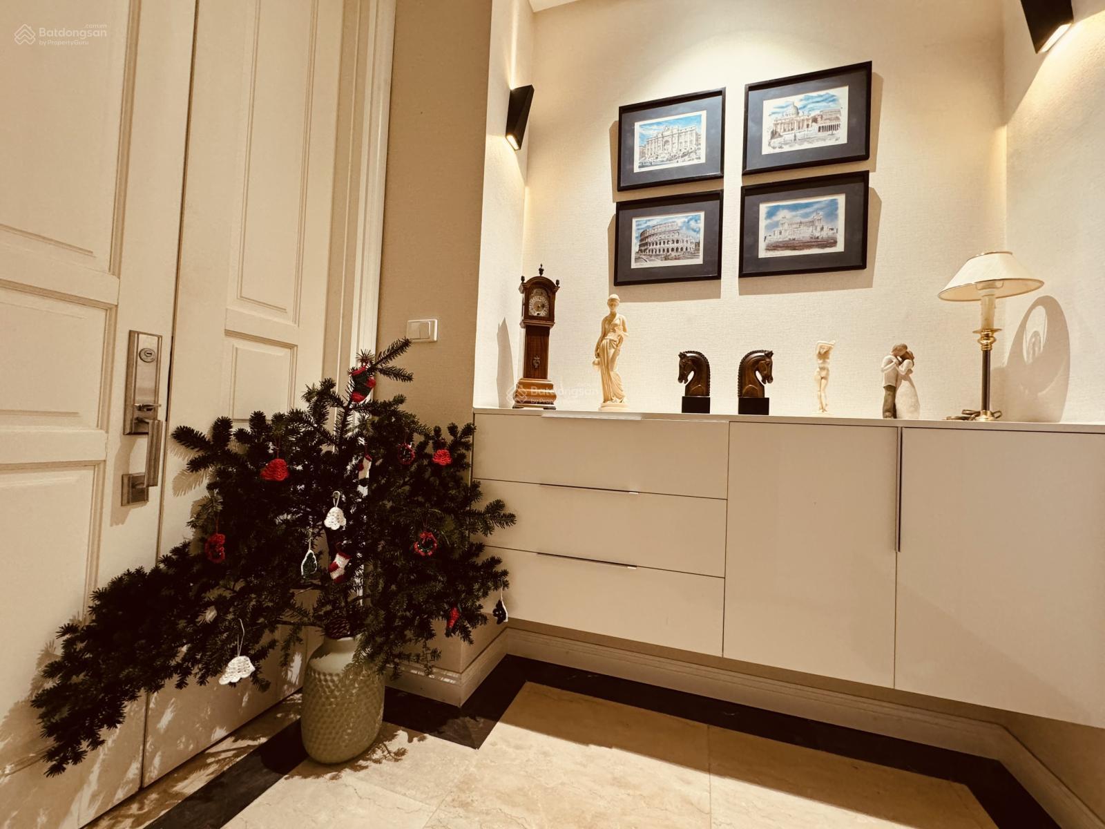 Bán căn hộ Ciputra P1 P2 145m2 3 ngủ sửa đẹp full nội thất - 0974 606 ***