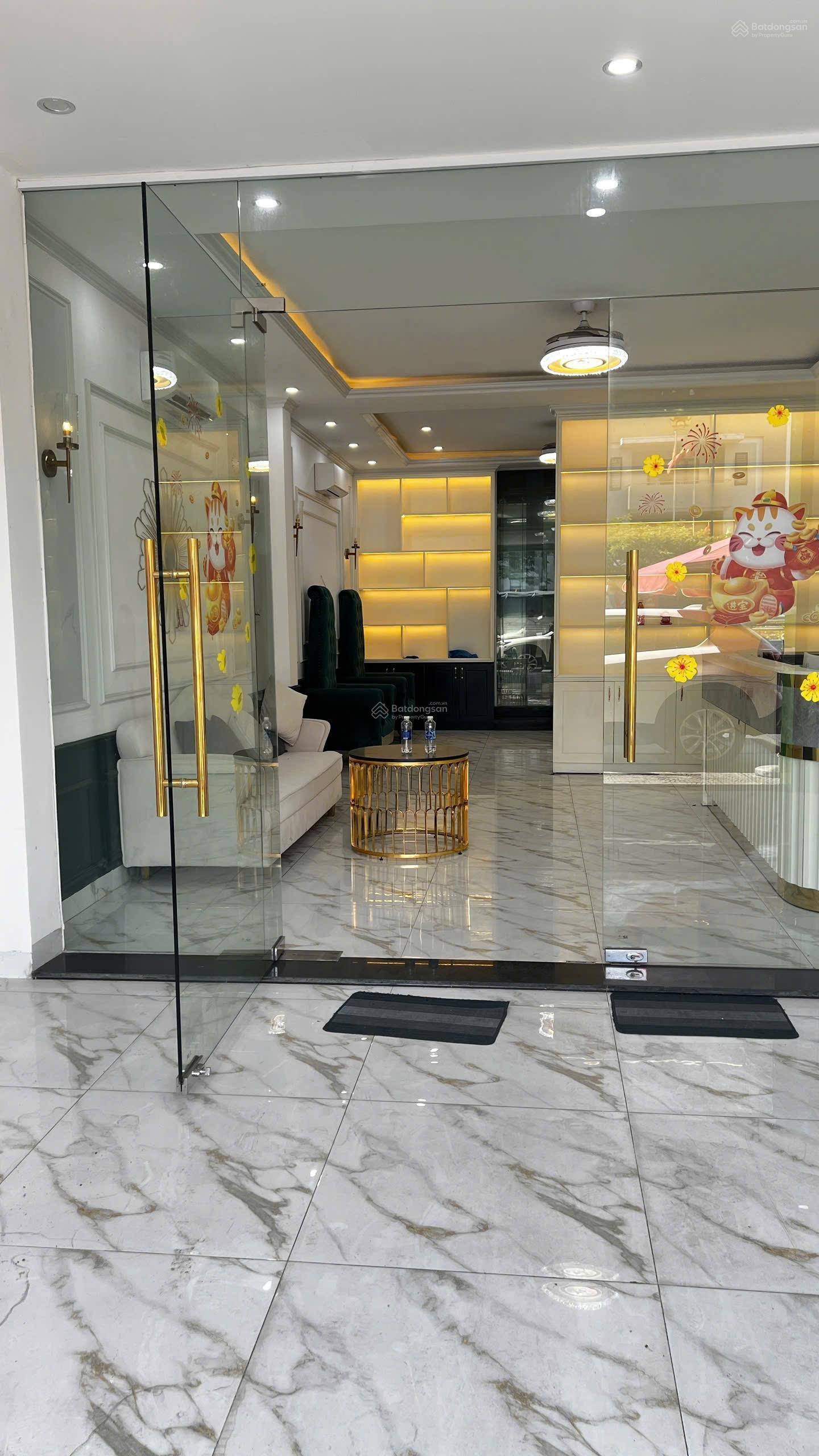 Nhà 4 tầng đường Điện Biên Phủ (có thang máy). Diện tích 100m2 ngang 5m - Giá 17,x tỷ