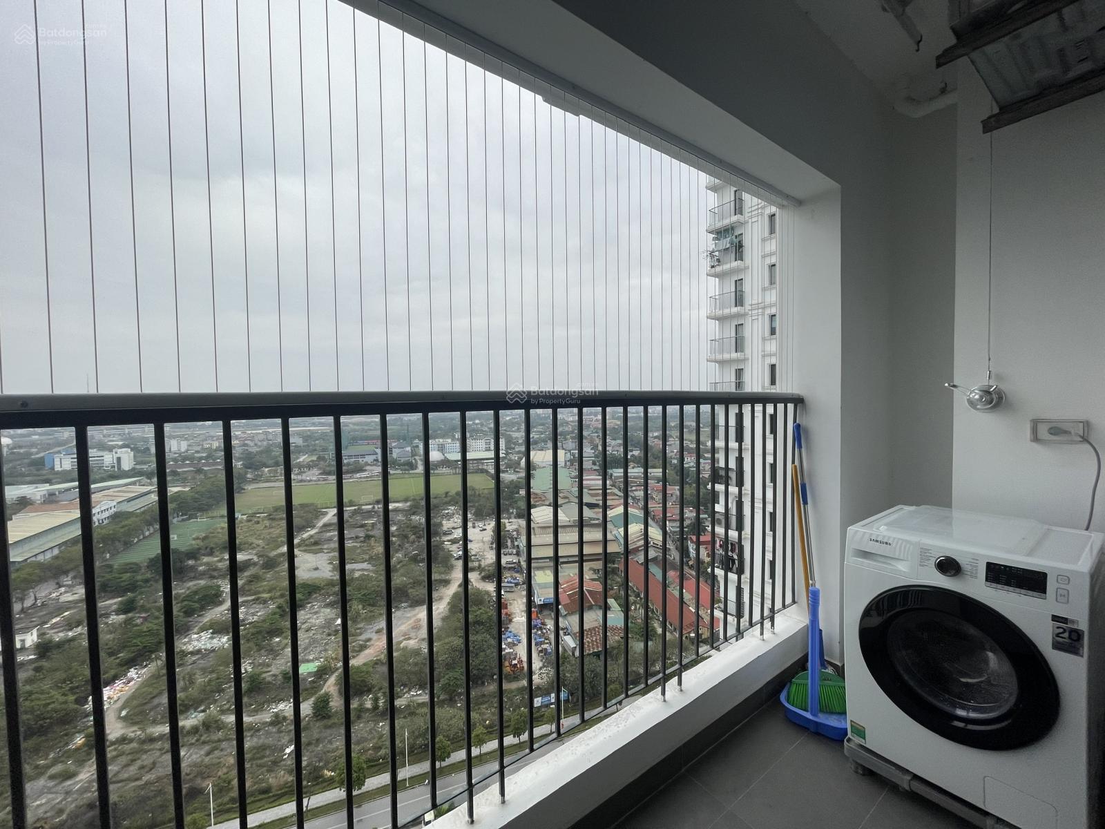 Chính chủ cho thuê căn hộ 2PN full Iris Garden view pháo hoa, 13tr/ tháng. Xem nhà: 0915 939 ***