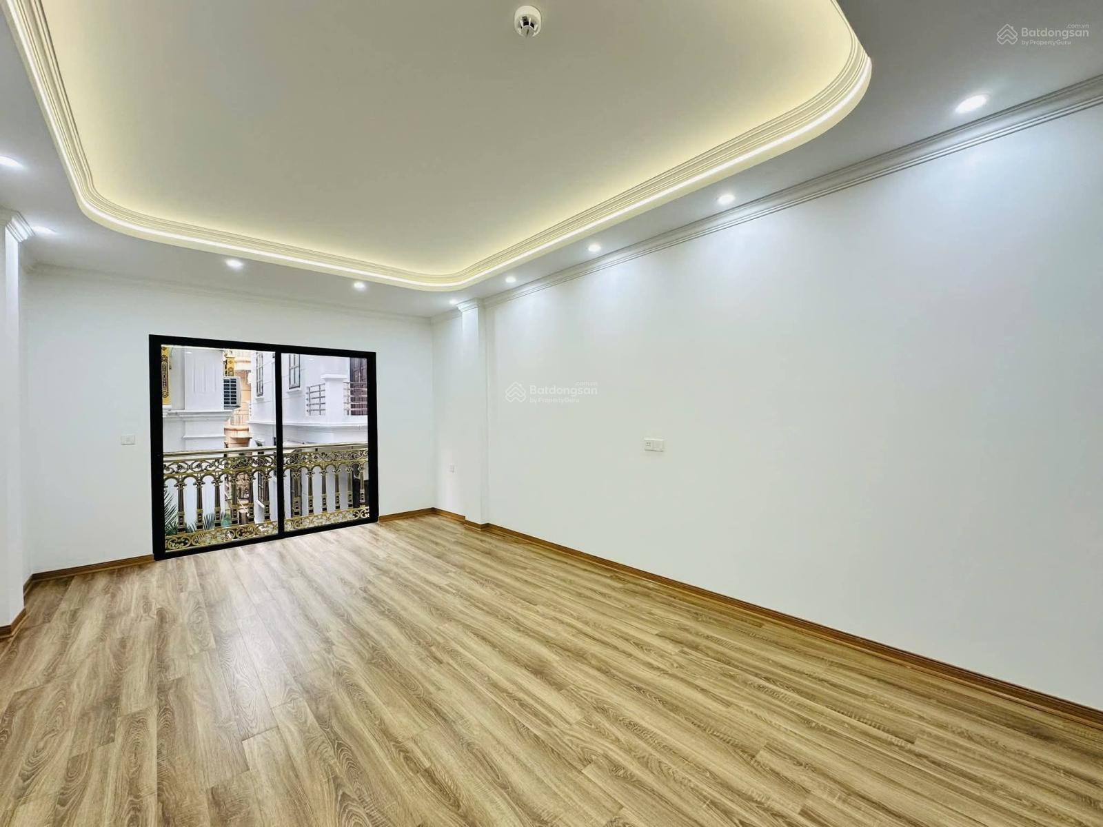 Cực hiếm! Bán gấp nhà xây mới ,thang máy. 40m2*5.5t. Ba bước ra mặt phố. Ở, online. KD đỉnh Cực hiếm! Bán gấp nhà xây mới ,thang máy. 40m2*5.5t. Ba bước ra mặt phố. Ở, online. KD đỉnh