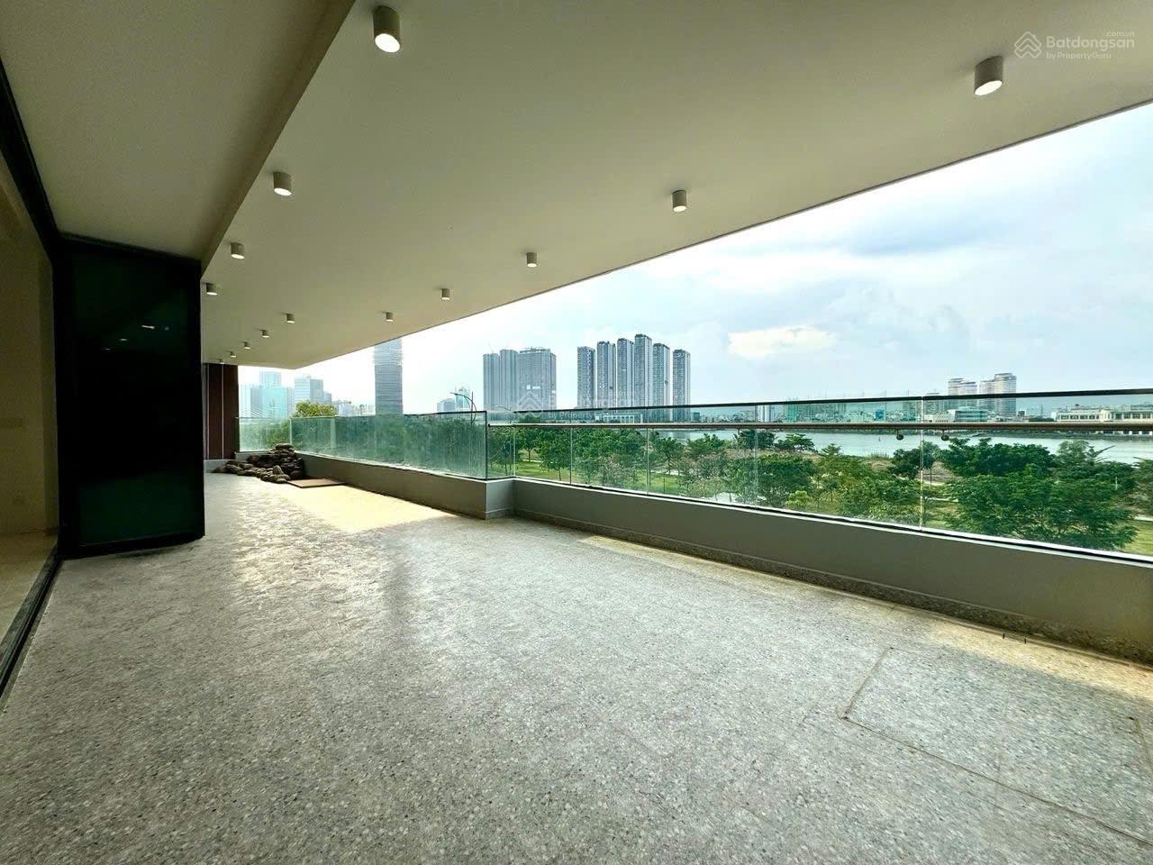 Bán pool villa tại The River Thủ Thiêm 398m2 giá chỉ 170 tỷ all in, sẵn sổ, sẵn hợp đồng thuê Bán pool villa tại The River Thủ Thiêm 398m2 giá chỉ 170 tỷ all in, sẵn sổ, sẵn hợp đồng thuê