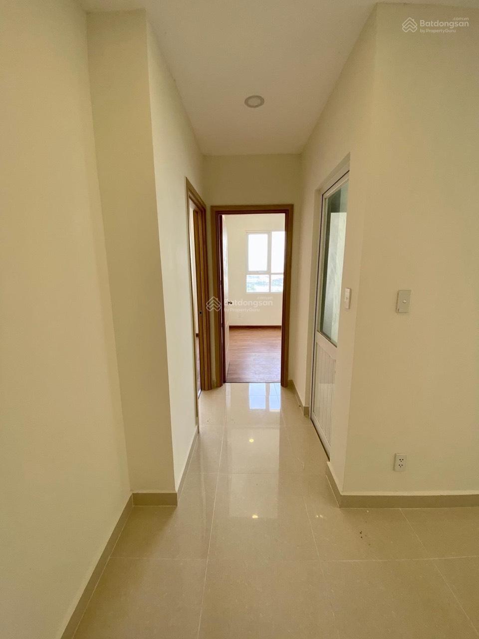 Còn 1 căn 62m2 2pn 2wc giá 2,5 tỷ (nhà trống đẹp, view thoáng mát) quan tâm ib tư vấn