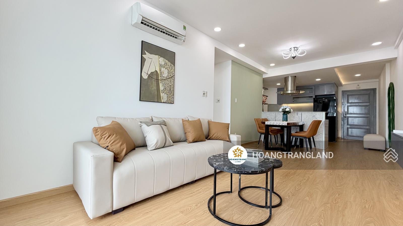 Bán gấp 2PN Hoàng Anh Thanh Bình Q7 HCM nhà siêu rộng cực đẹp view Q1. LH: Trang HATB 0905 521 ***