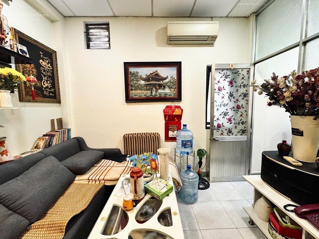 Nhà HXH LT, sổ đẹp - Nam Kỳ Khởi Nghĩa - 3.2x11m (35m2), 3 tầng - 8.8 tỷ Nhà HXH LT, sổ đẹp - Nam Kỳ Khởi Nghĩa - 3.2x11m (35m2), 3 tầng - 8.8 tỷ