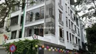 Cho thuê nhà phố Quan Hoa - Cầu Giấy, 100m2 x 4T, 2MT: 5x20m. Chia phòng, đủ ĐH, NL, có chỗ đỗ ô tô