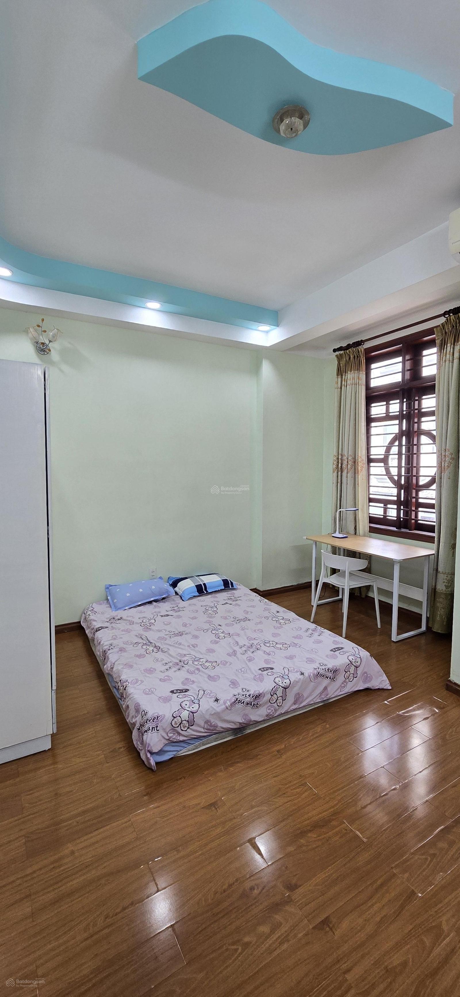 Cho thuê phòng 20-30 m2, cạnh trường Đại Học Marketing, gần KCX Tân Thuận, quận 7 LH 0987 899 ***