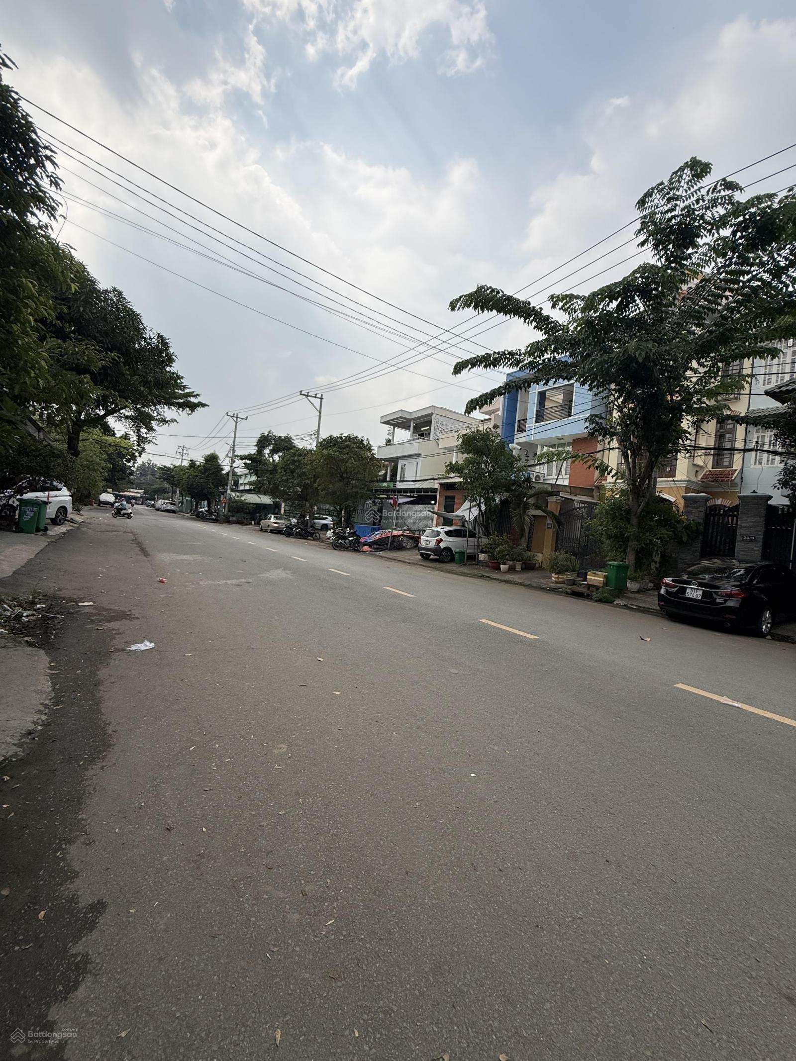 Bán đất 6x22m = 130m mặt tiền đường 20m hiệp bình chánh, thủ đức giá 14,2 tỷ Bán đất 6x22m = 130m mặt tiền đường 20m hiệp bình chánh, thủ đức giá 14,2 tỷ