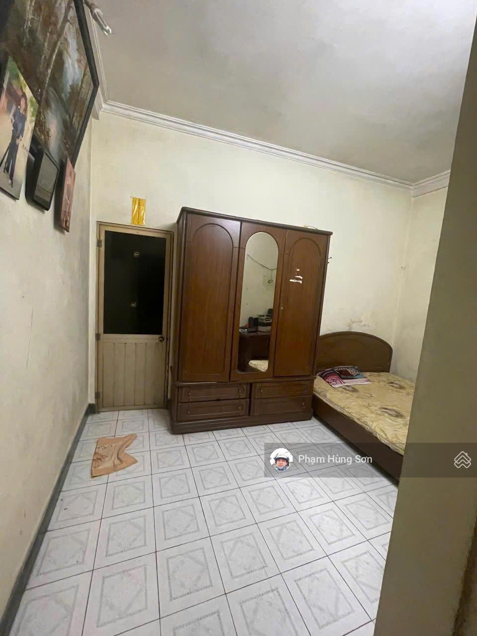 Bán nhà Cát Linh, Đống Đa cách phố 20m 4 tầng 32m2 chỉ 6.9 tỷ