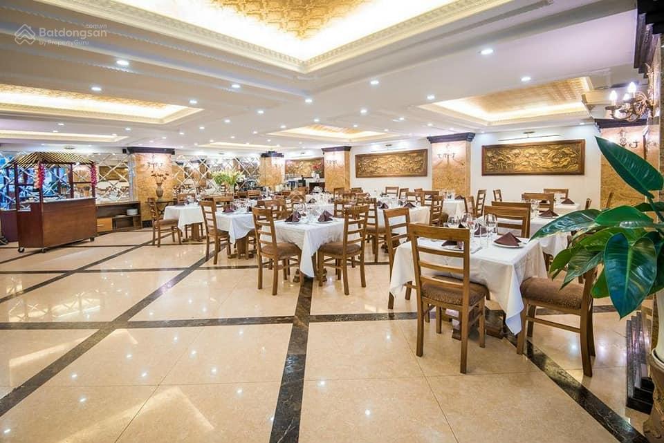 Mặt phố phố cổ Ba Đình, 210m2, MT 8m, 11T, 165 tỷ Mặt phố phố cổ Ba Đình, 210m2, MT 8m, 11T, 165 tỷ