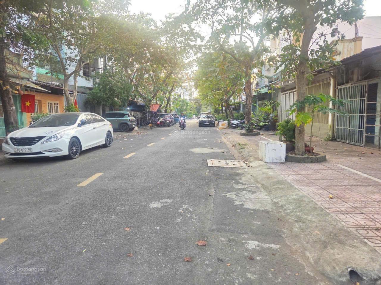 CHÍNH CHỦ NHỜ BÁN CĂN NHÀ ĐƯỜNG 12 PHƯỚC BÌNH