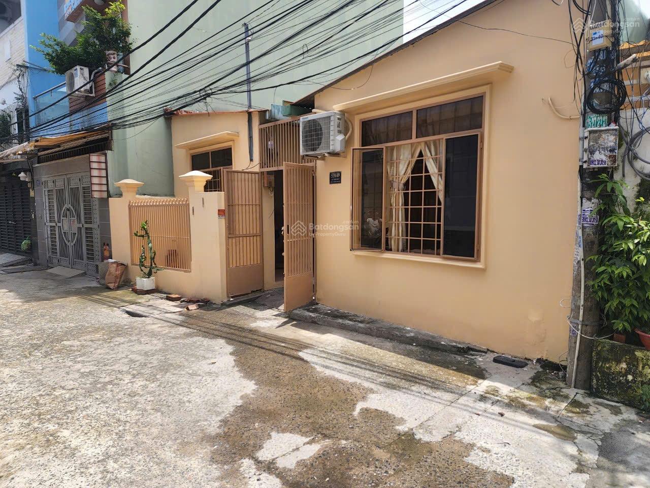 Chủ cần tiền bán gấp nhà hxt 7m luỹ bán bích 9x19 m giá chỉ 18 tỷ Tl!