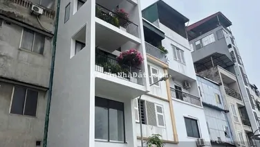 Bán nhà 7 tầng mặt hồ Nguyễn Văn Cừ, Long Biên view đẹp, full nội thất giá tốt! LH 0965 858 ***