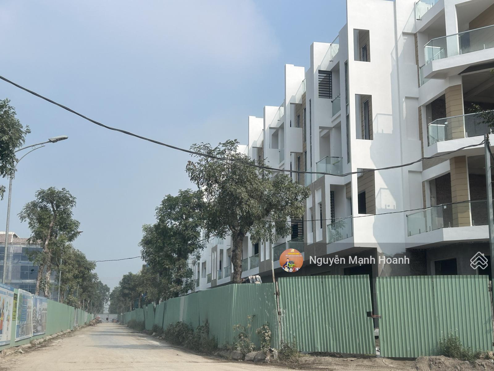 BÁN NHÀ LIỀN KỀ 5 TẦNG , 100M, GIÁ CHỈ 14.7 TỶ, KĐT THANH HÀ MƯỜNG THANH, HÀ ĐÔNG, CHỜ THANG MÁY