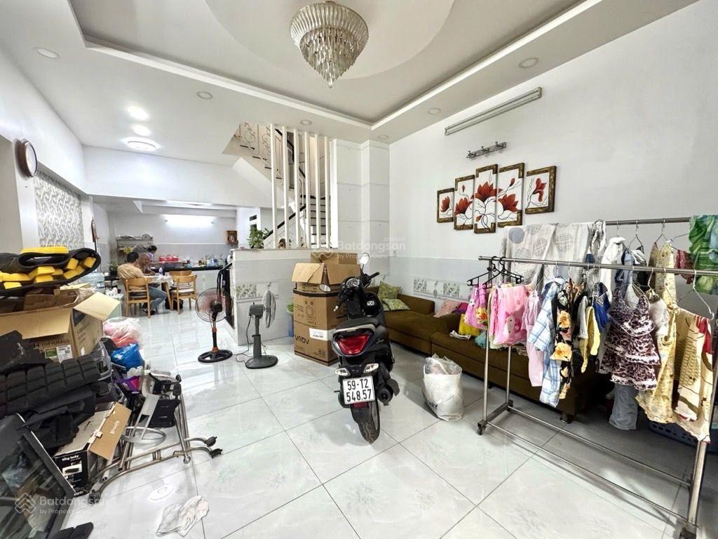 TRẦN XUÂN SOẠN QUẬN 7, NHÀ MỚI ĐẸP, DT 4.8M x 12M, 60M2, HÀNG XÓM HIMLAM, RA LOTTEMART CHỈ 2 PHÚT