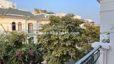 BT song lập Ven 144m2 (12x12m) full đồ nội thất vinhomes imperia