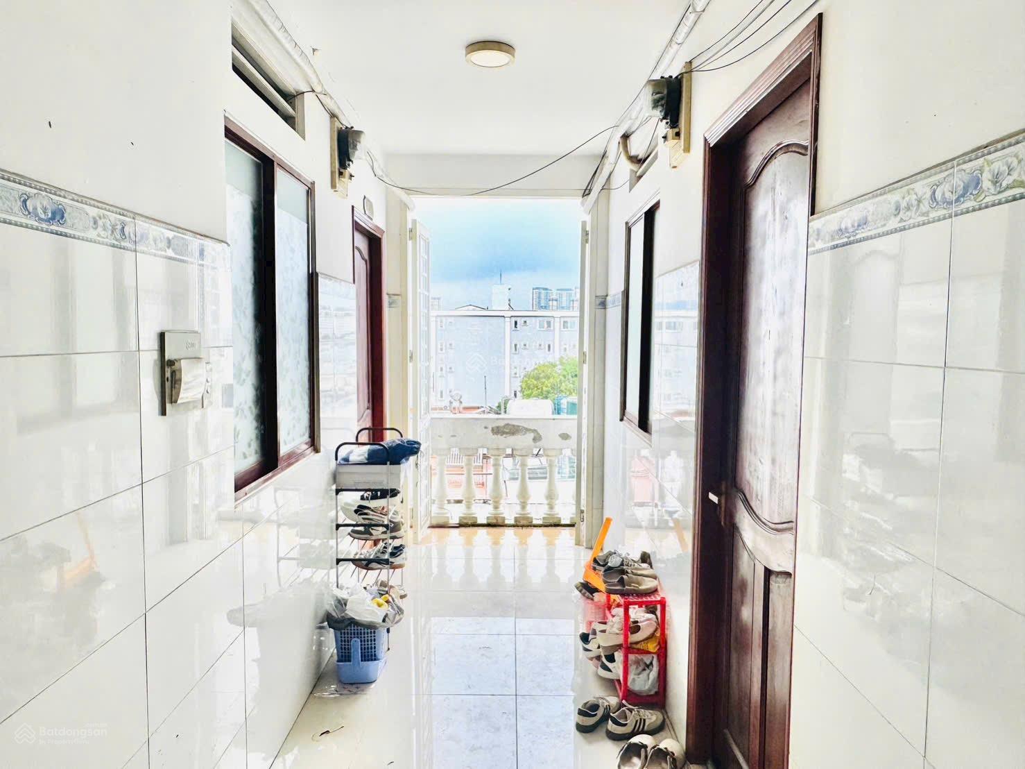 Hàng ngộp ngân hàng, dòng tiền 200tr/ tháng, doanh thu 2,4 tỷ/năm, giảm giá 35 tỷ còn 30 tỷ!