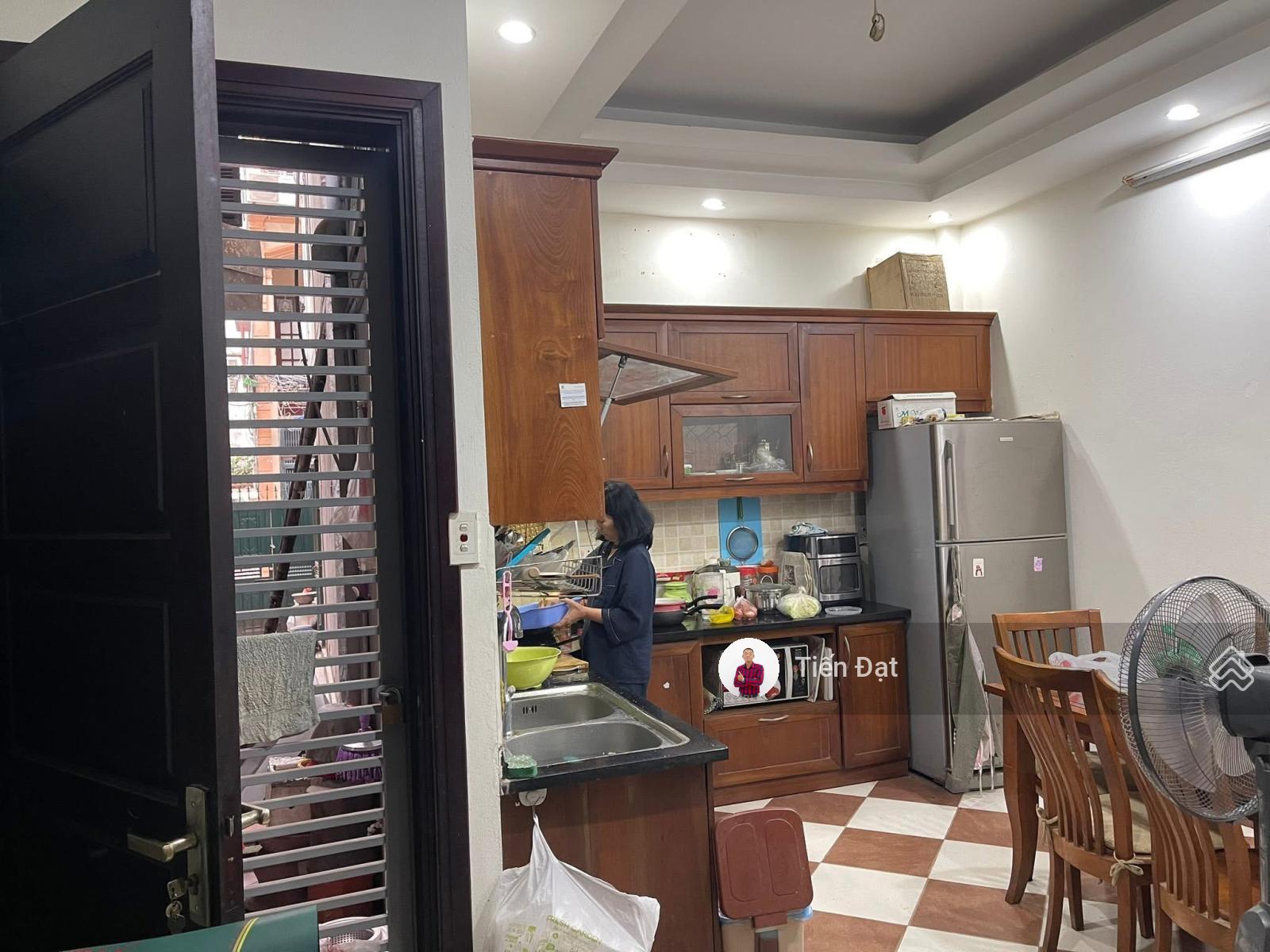 Bán nhà Tôn Đức Thắng, ngõ Thịnh Hào, mặt ngõ rộng, cách 20m ra ô tô 58m2, 5 tầng giá 15,2 tỷ Bán nhà Tôn Đức Thắng, ngõ Thịnh Hào, mặt ngõ rộng, cách 20m ra ô tô 58m2, 5 tầng giá 15,2 tỷ