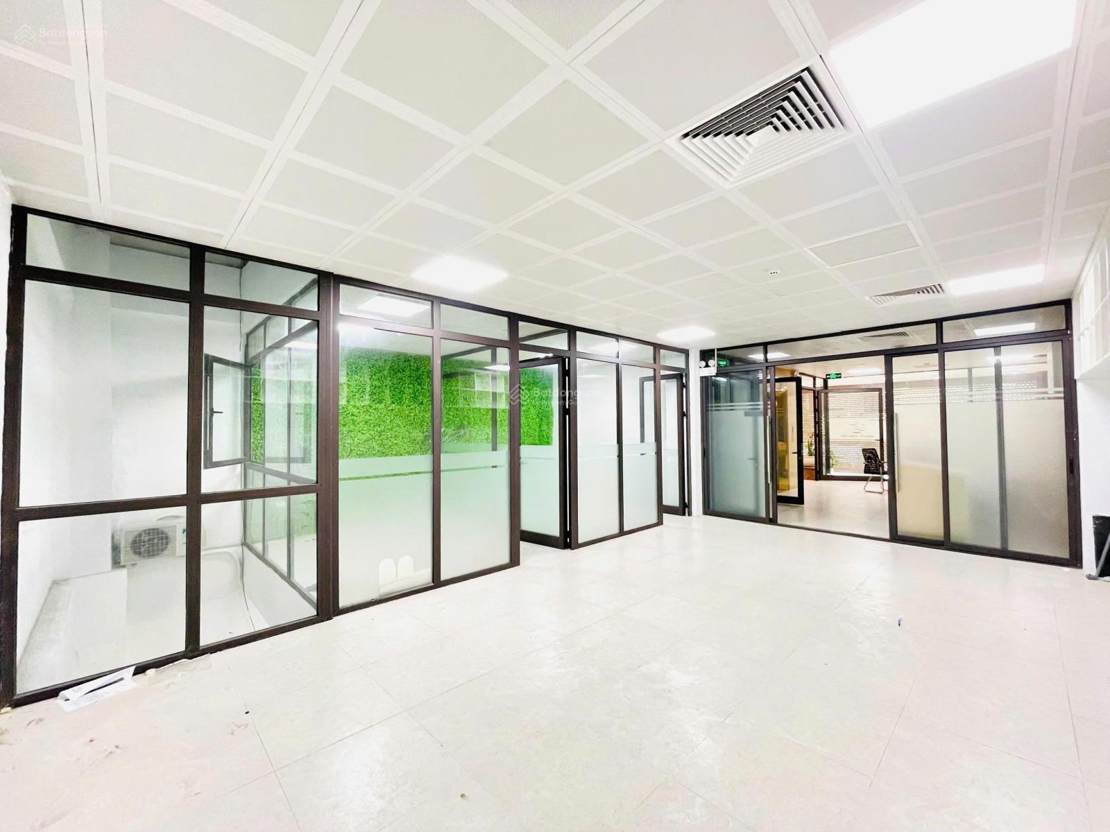 100m2 chỉ 16tr, Toà nhà Văn phòng Phố Cầu Giấy