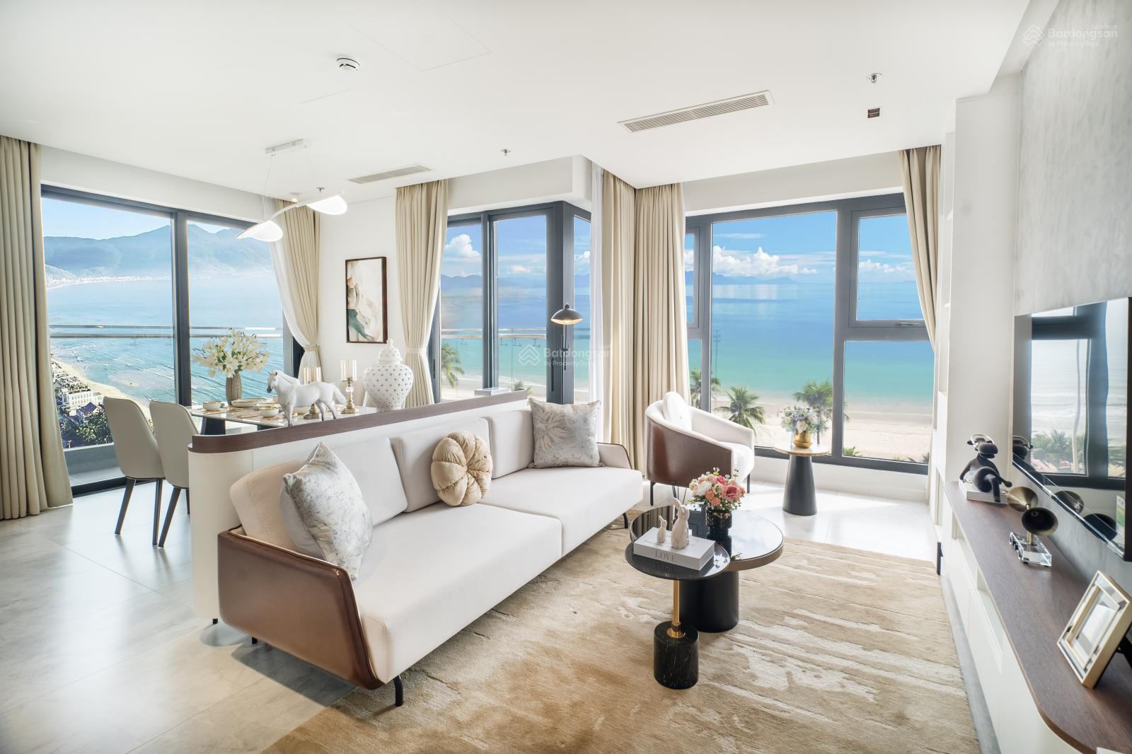 Giỏ hàng độc quyền Times Square Đà Nẵng trực diển biển Phạm Văn Đồng - sổ hồng sở hữu lâu dài