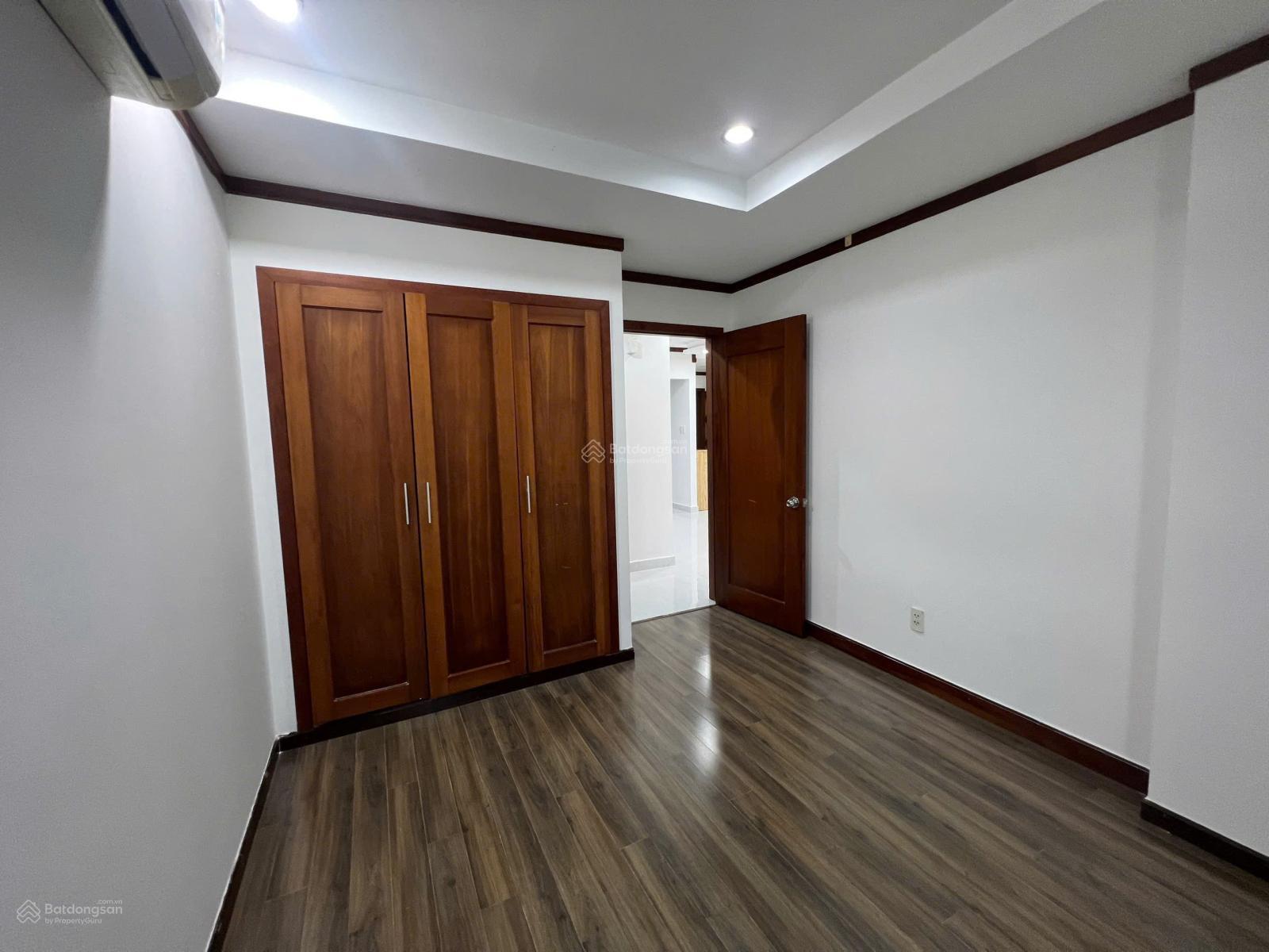 Căn hộ Hoàng Anh An Tiến, 96m2, 2PN, nhà đẹp, Giá bán 3.95 tỷ LH Ms Viêm 0938 971 ***