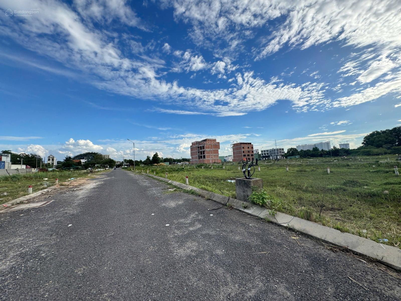 Bán Đất Thủ Đức - Chính Chủ, Sổ Hồng Riêng, Thổ Cư - KDC Đồng Bộ - Đường Xe Tải Tránh - Giá Rẻ