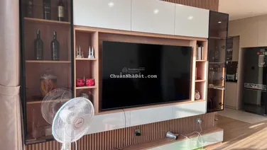 Căn 2PN + , 80m2, tầng đẹp; full nội thất, nhỉnh 6tỷ bao thuế phí