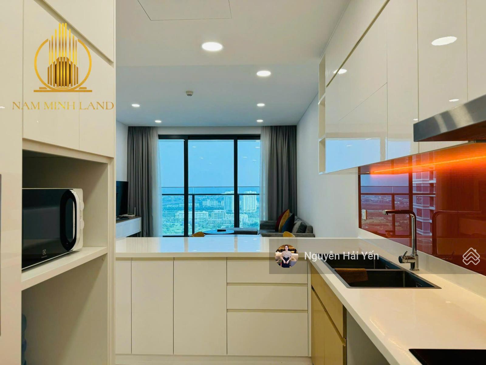 Hải Yến Nam Minh Land- cho thuê căn hộ Sunwah Pearl 2 phòng ngủ + 1 full NT có bồn tắm giá 40 triệu