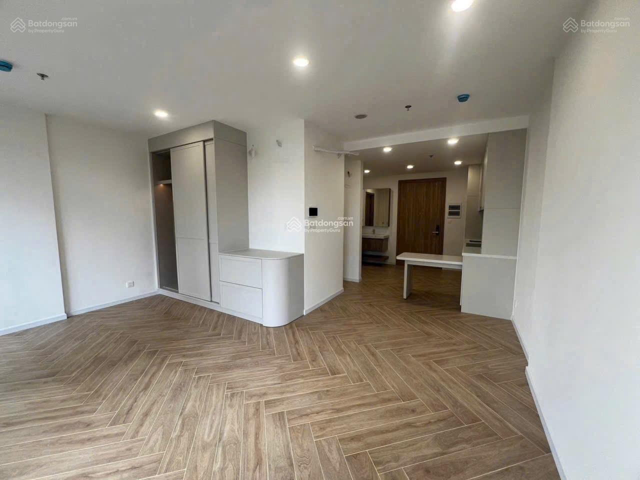 Bán căn hộ Green Skyline 65m2 2PN 2WC - đã xây xong - ngay siêu thị Go Dĩ An - LH 0906 388 ***