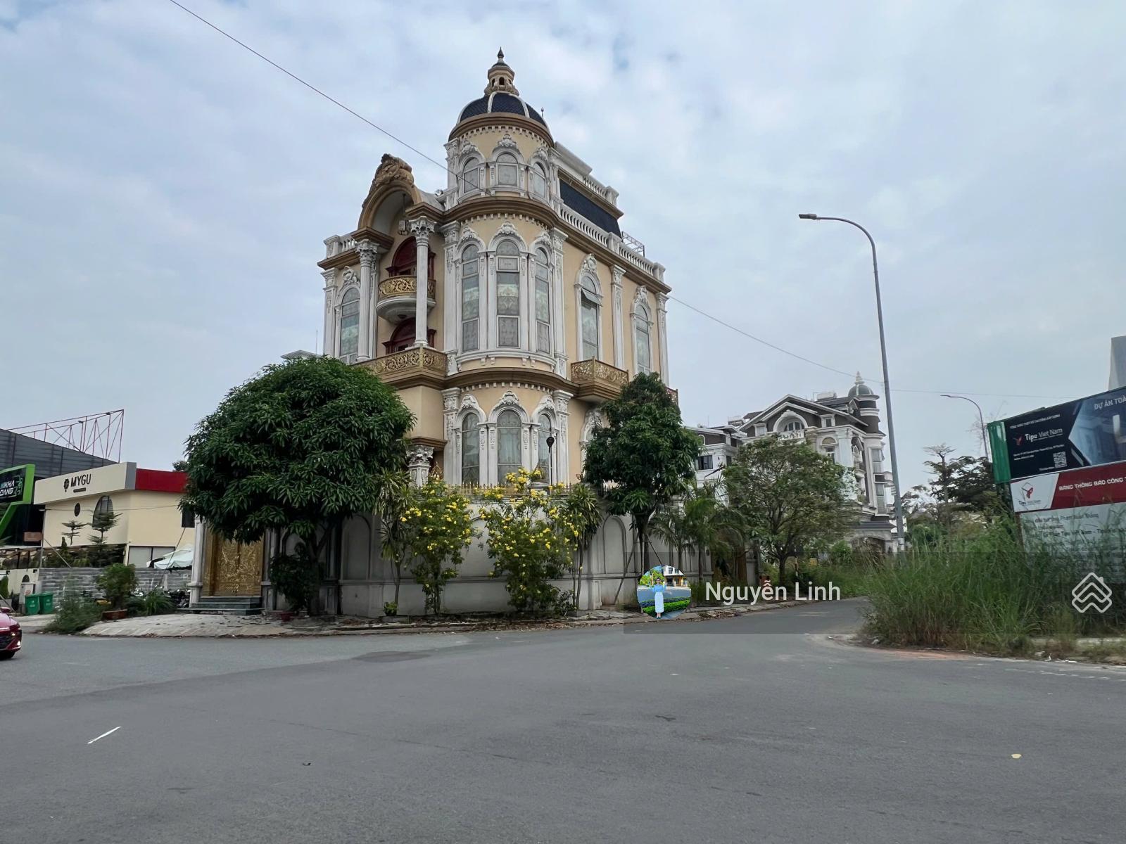 Bán căn biệt thự góc 2 mặt tiền Nguyễn Thanh Sơn view trực diện sông Sài Gòn, Thạnh Mỹ Lợi Q2, HCM