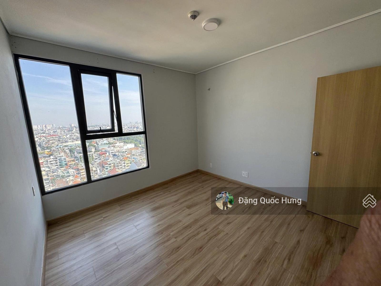 Bán chung cư Quận 6, có sổ hồng, chung cư Summer Square, DT: 2PN, 2WC giá 3.25 tỷ