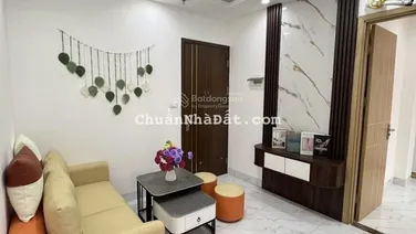 Hot! Bán căn hộ CCMN tầng 5 2PN, 1WC, 48m2 tại Phạm Ngọc Thạch, Đống Đa, 2,7 tỷ VND