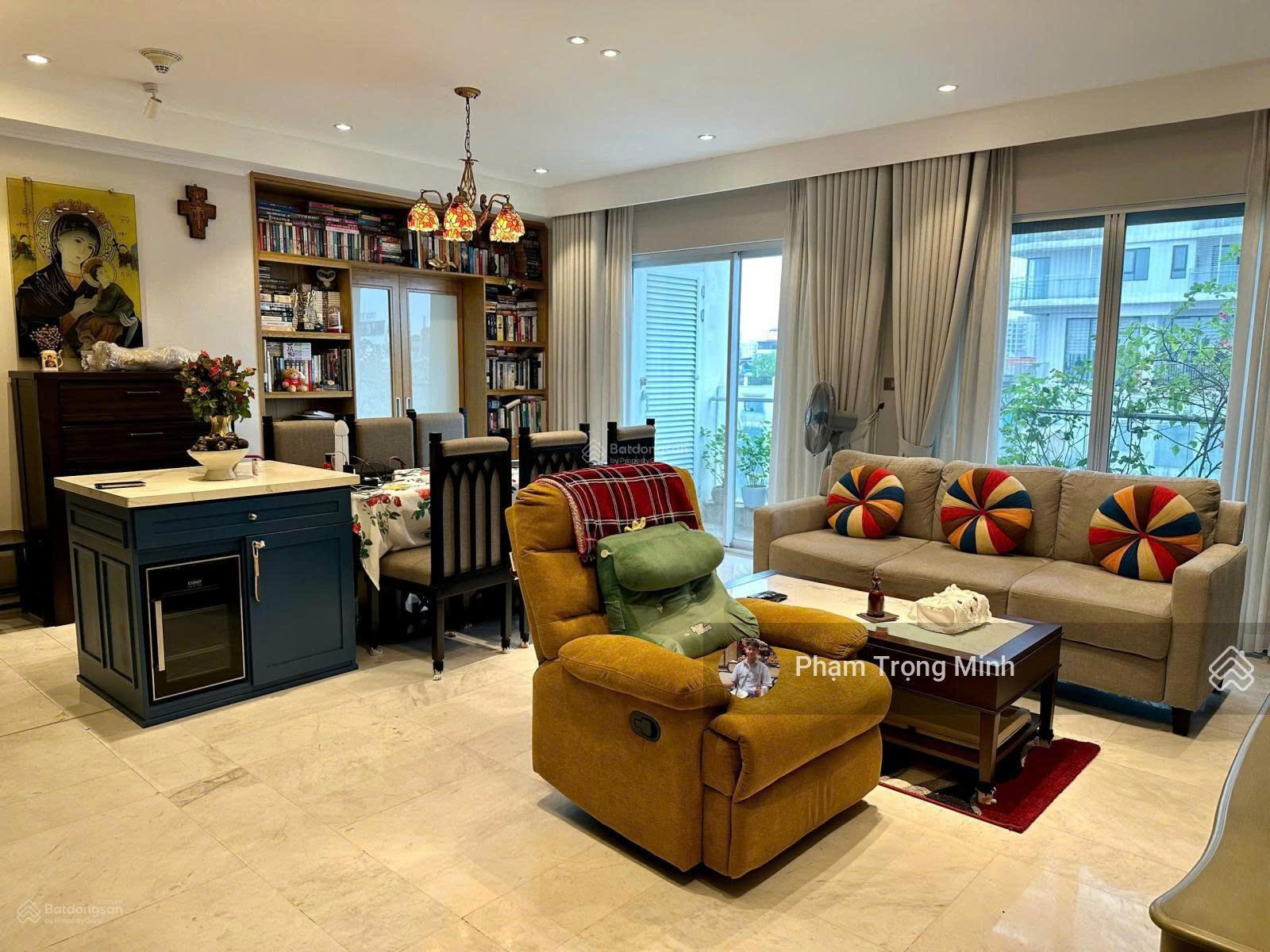 (Giá cực tốt) chỉ 12 tỷ sở hữu căn góc hoa hậu 3pn 2vs 156m2 Yên Hoà Sunshine, siêu to khổng lồ