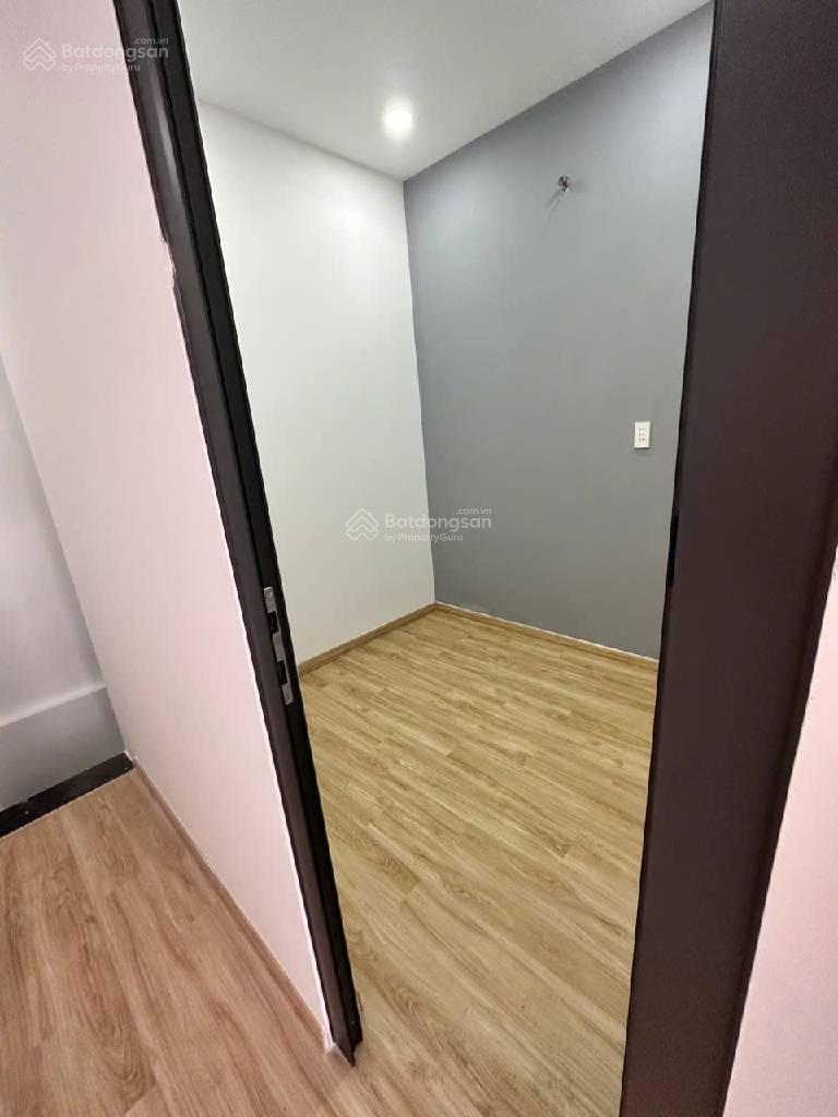 Nhà mới đẹp lung linh ở ngay, 2 tầng Trần Xuân Soạn Q7, SHR, tiện ích bao quanh. Chỉ 2,7 tỷ