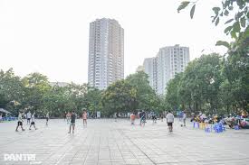 Bán nhà Hào Nam Đống Đa 115m2 mặt tiền 7m Hơn 32 Tỷ Cấp 4 View Hồ Xây CCMN gần phố ô tô 0976 052 ***